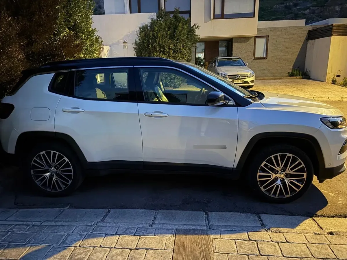 JEEP COMPASS 1.4 Limited At año 2024
