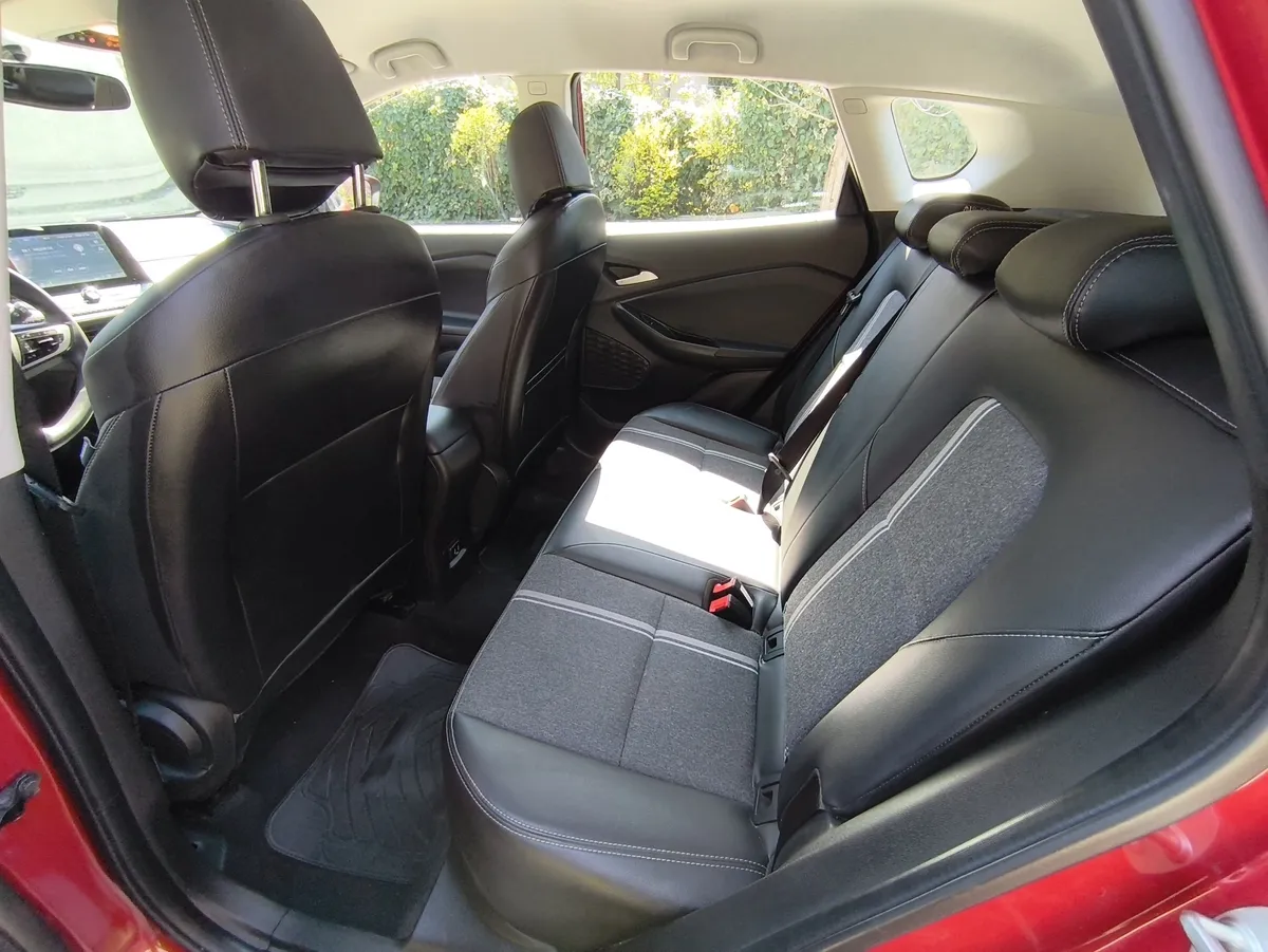 CHEVROLET TRACKER 1.2 Ltz P Mt año 2025