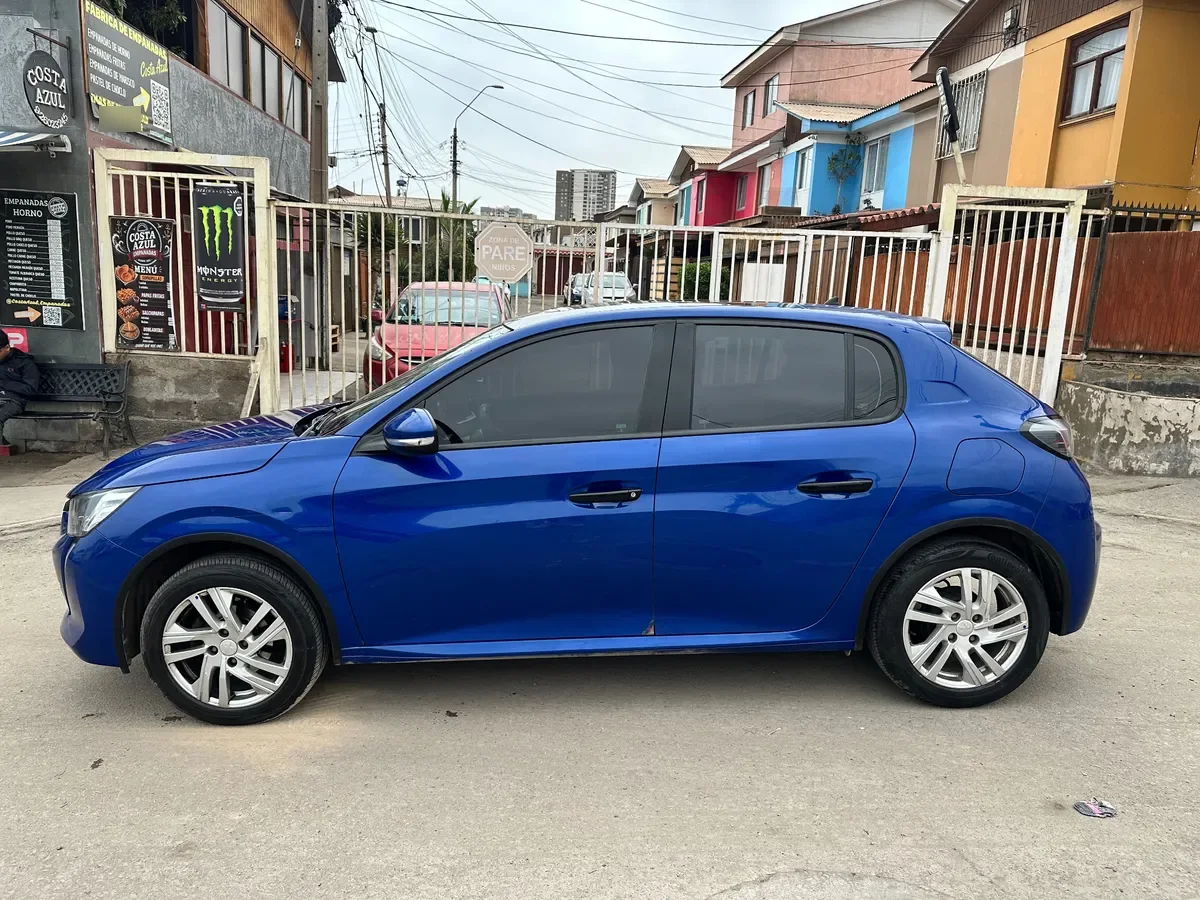PEUGEOT 208 1.2 Active Pack Puretech 75 Mt año 2023
