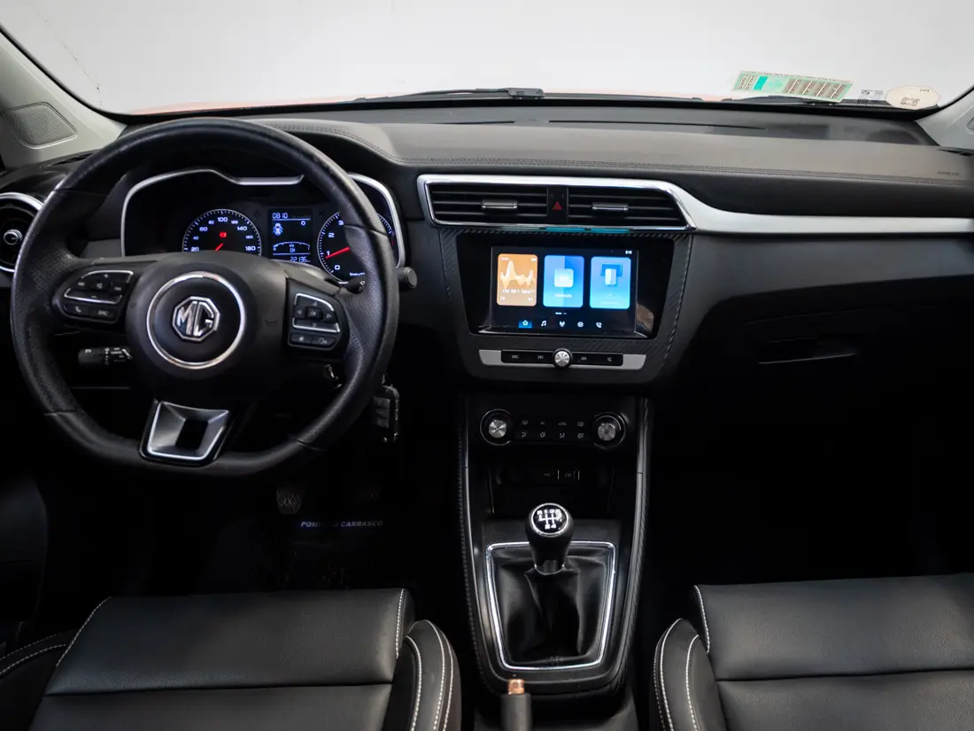 MG Zs Zs 1.5 Com Mt año 2023