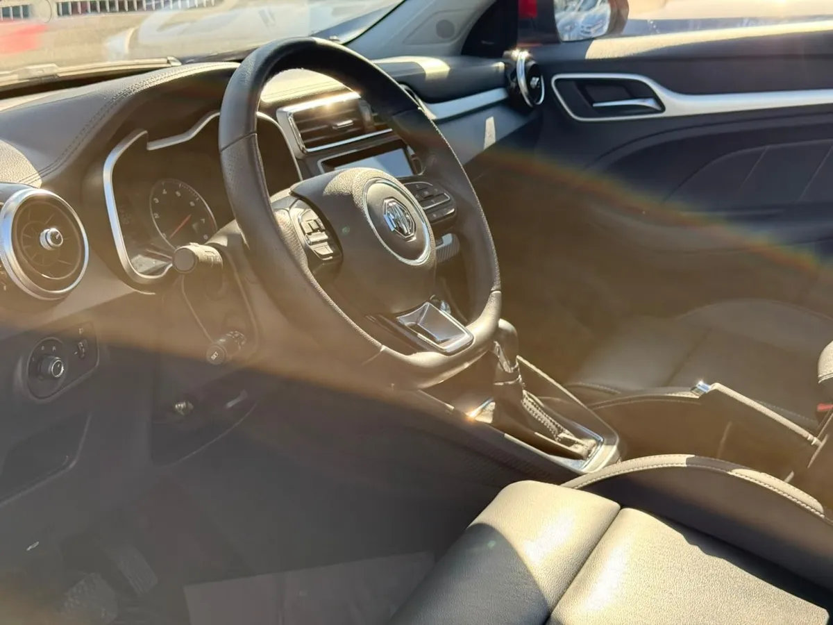 MG ZS 1.5 Com At año 2023