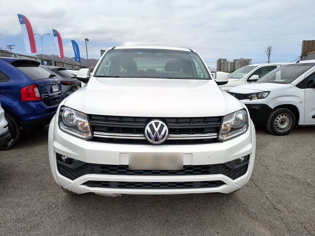 Volkswagen Amarok 2.0 Diesel 4x2 T/m Trendline año 2023