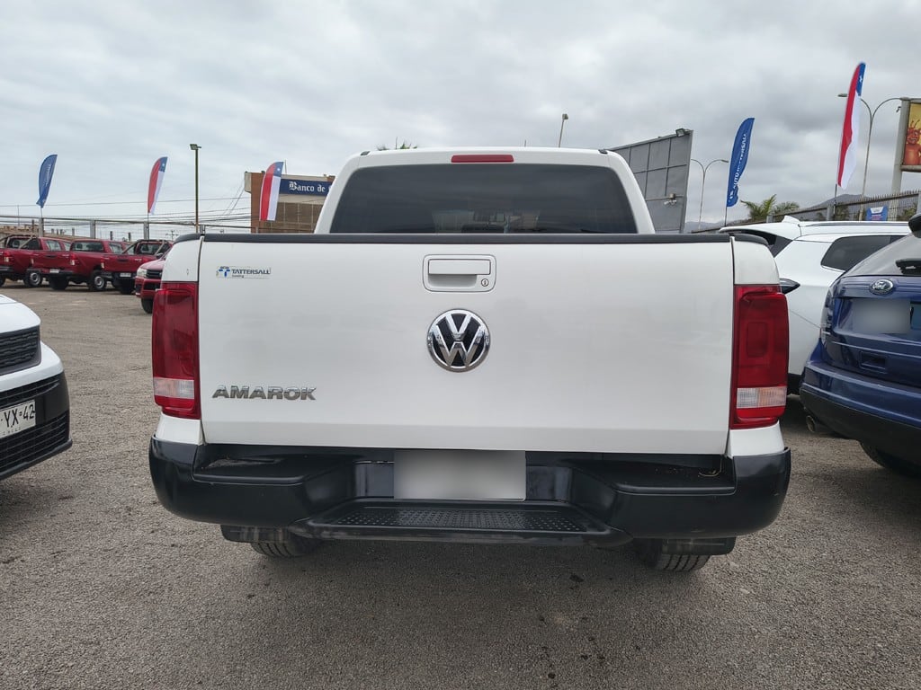 Volkswagen Amarok 2.0 Diesel 4x2 T/m Trendline año 2023