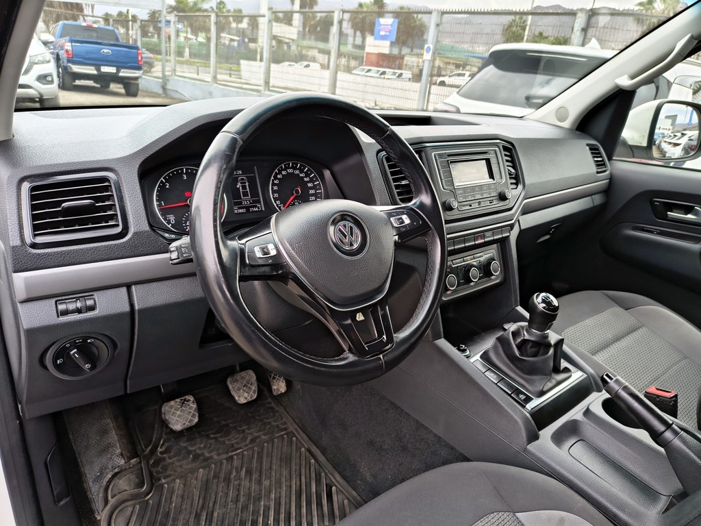 Volkswagen Amarok 2.0 Diesel 4x2 T/m Trendline año 2023