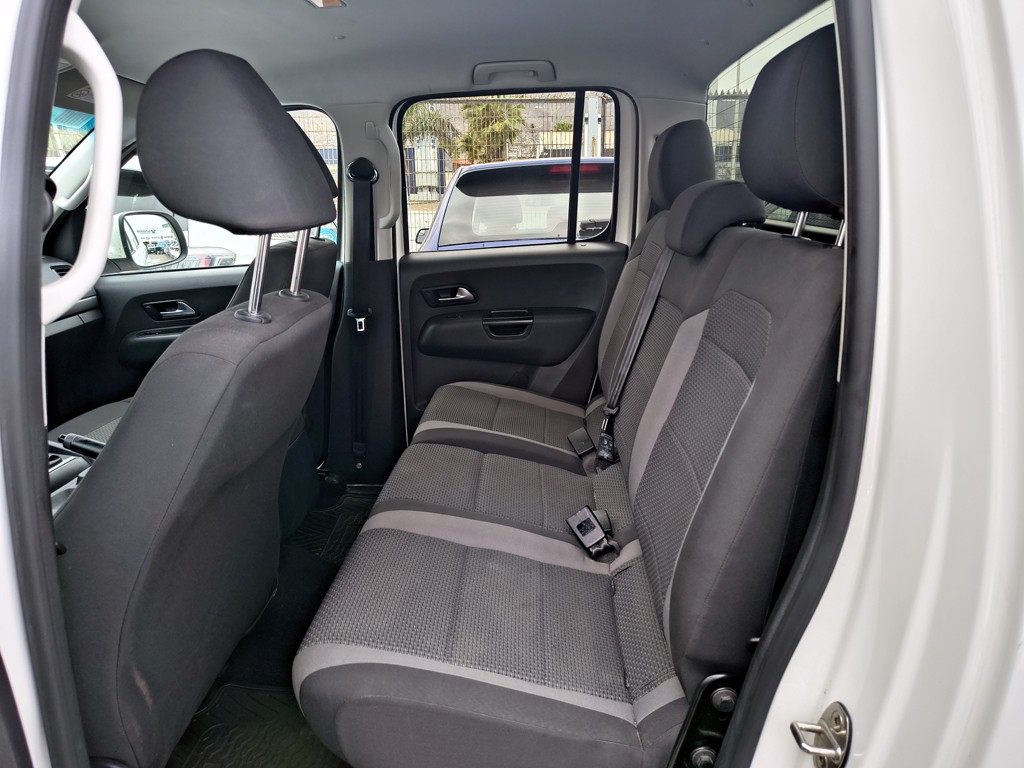 Volkswagen Amarok 2.0 Diesel 4x2 T/m Trendline año 2023