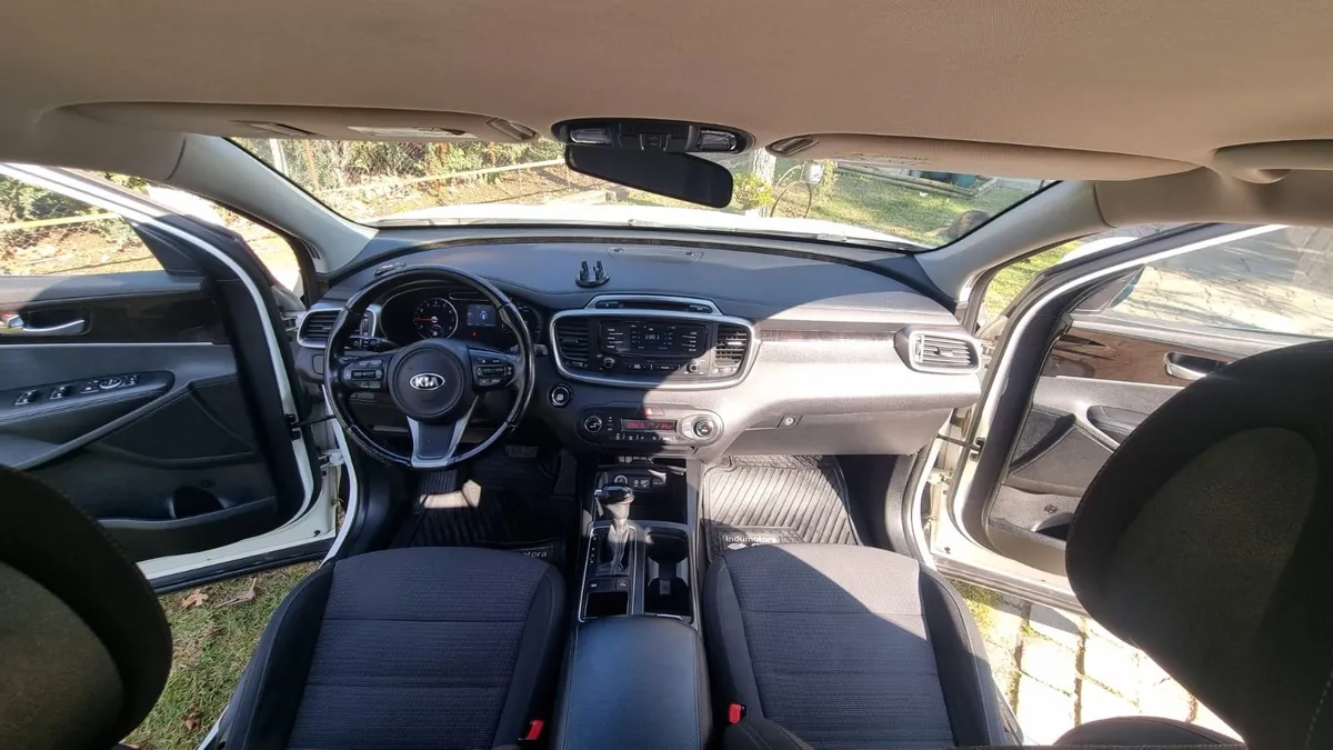 KIA MOTORS SORENTO 2.4 Ex Mt año 2016