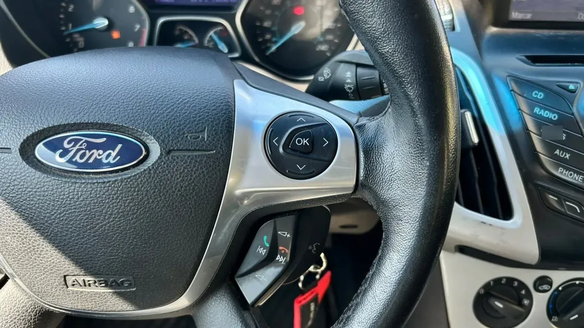 Ford New Focus 2.0 Se 4x2 At 4p año 2013