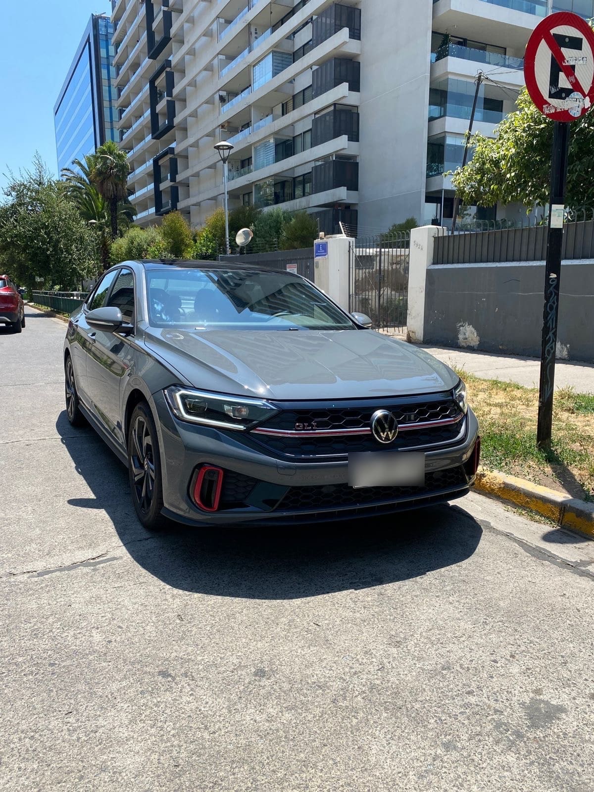 VOLKSWAGEN JETTA 2.0 Gli At año 2025