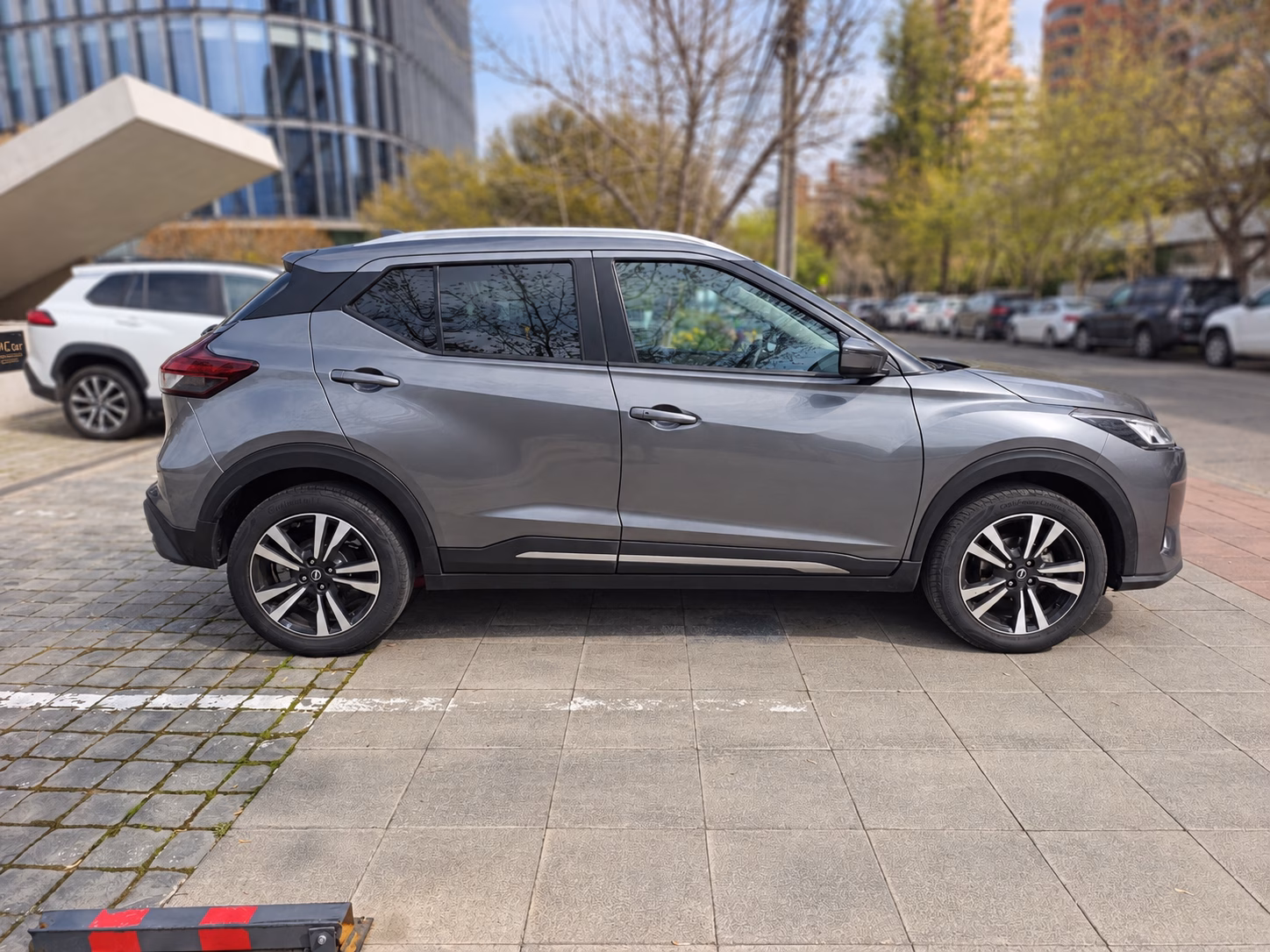 Nissan Kicks Advance año 2024