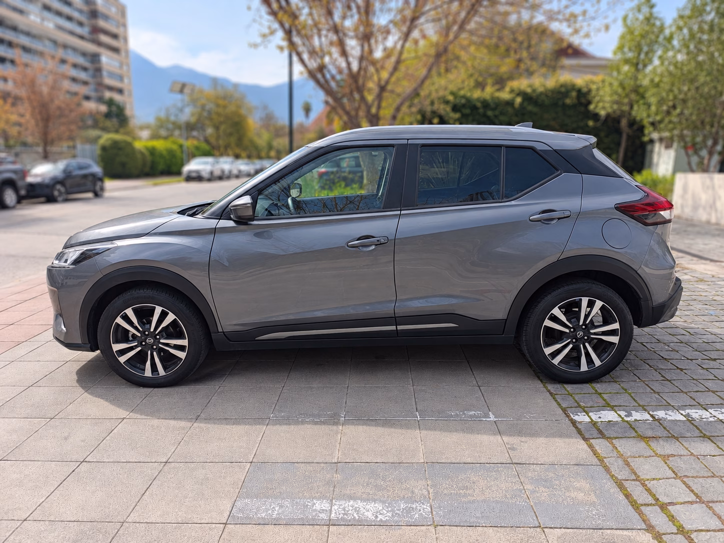 Nissan Kicks Advance año 2024