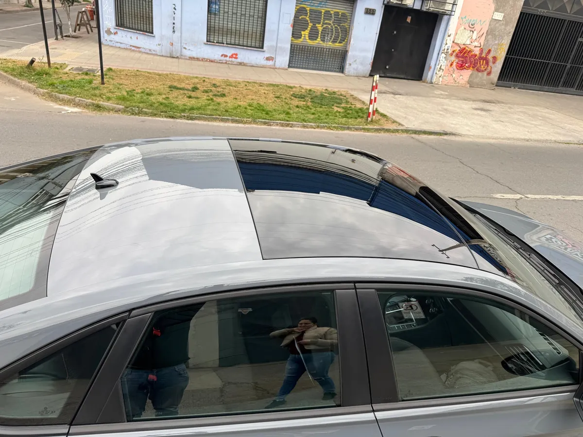 VOLKSWAGEN JETTA 2.0 Gli At año 2025