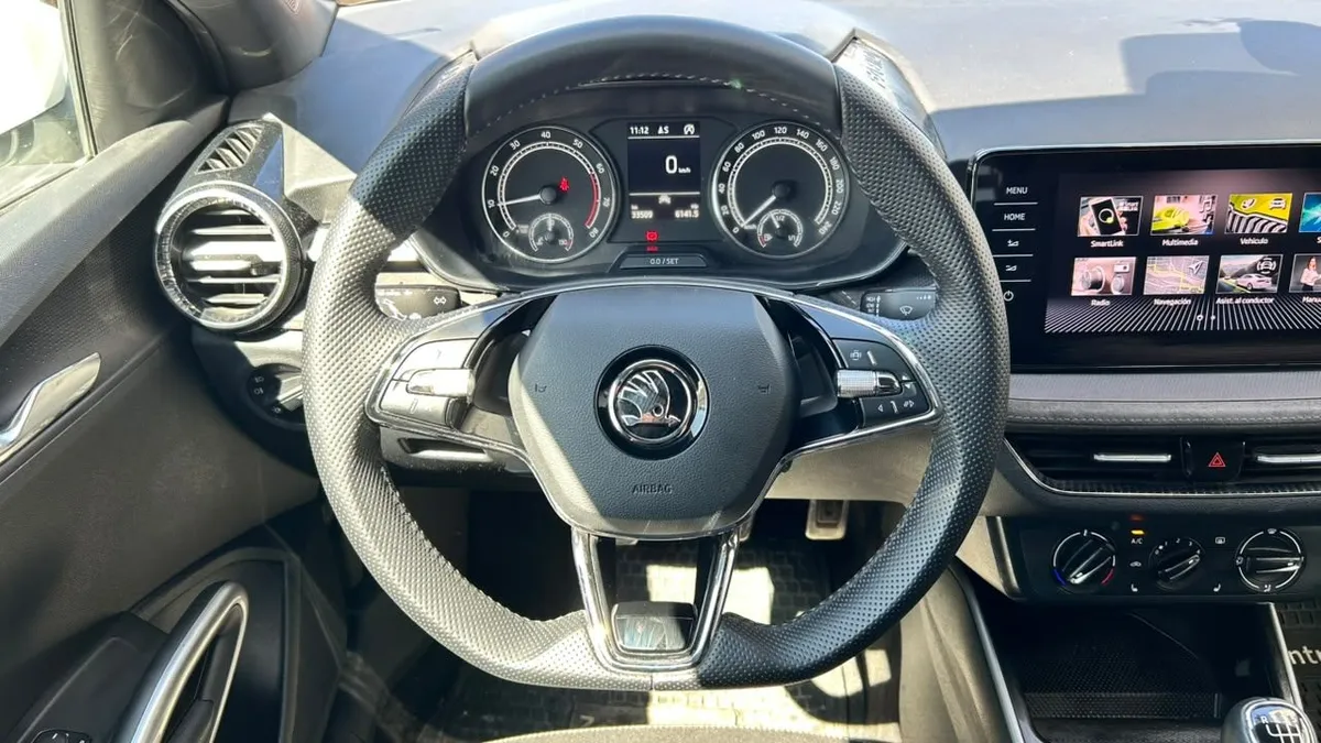 Skoda Fabia 1.0 Tsi Style 4x2 Hb Mt 5p año 2022