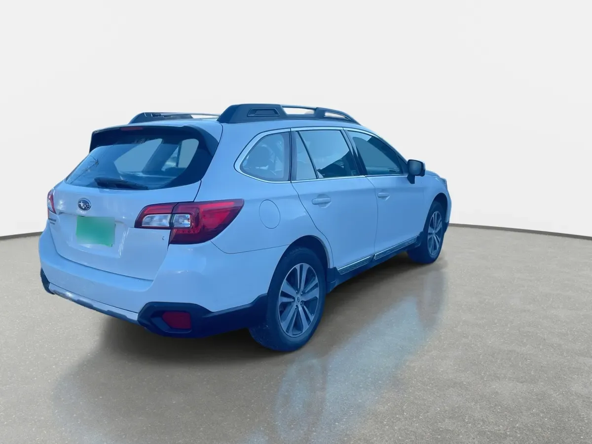 Subaru Outback 2.5i Limited Awd Eyesight Cvt At 5p año 2019