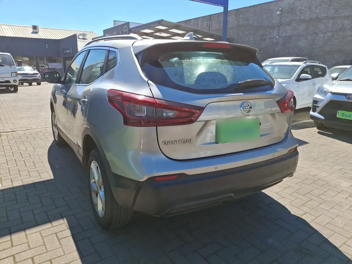 Nissan Qashqai 2.0 Sense Multimedia 4x2 Mt 5p año 2021