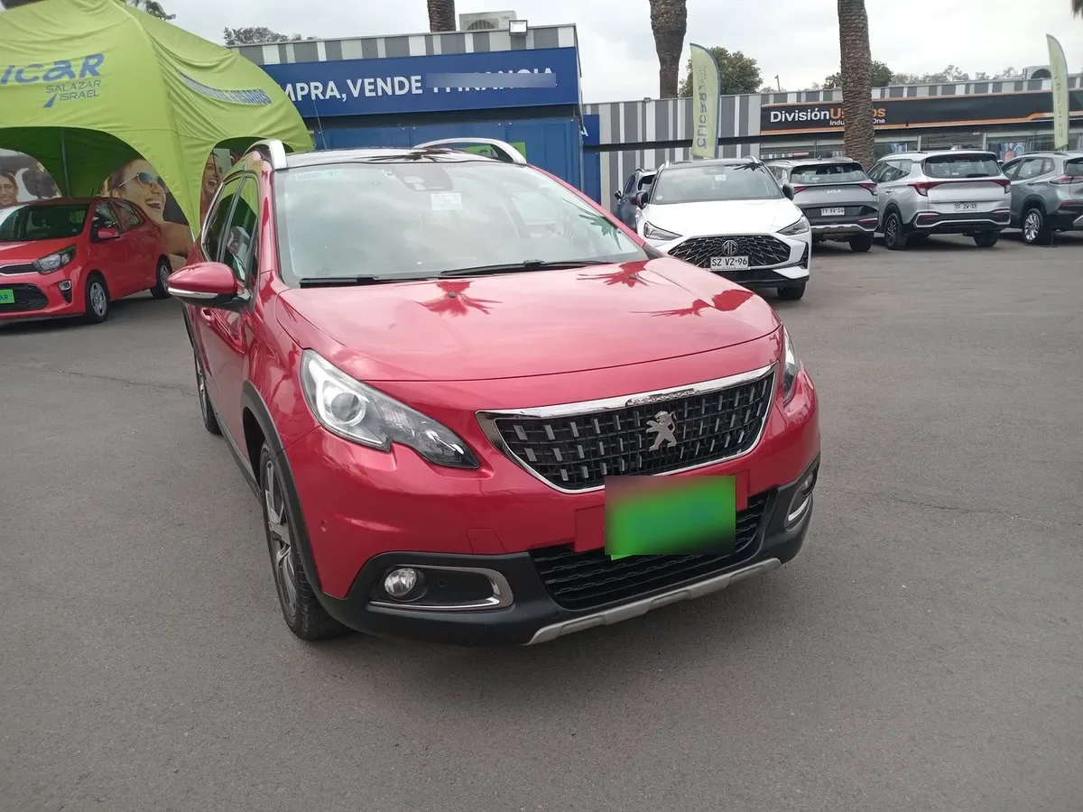 Peugeot 2008 1.2 Allure Pack Puretech 4x2 110hp Eat6 5p año 2018