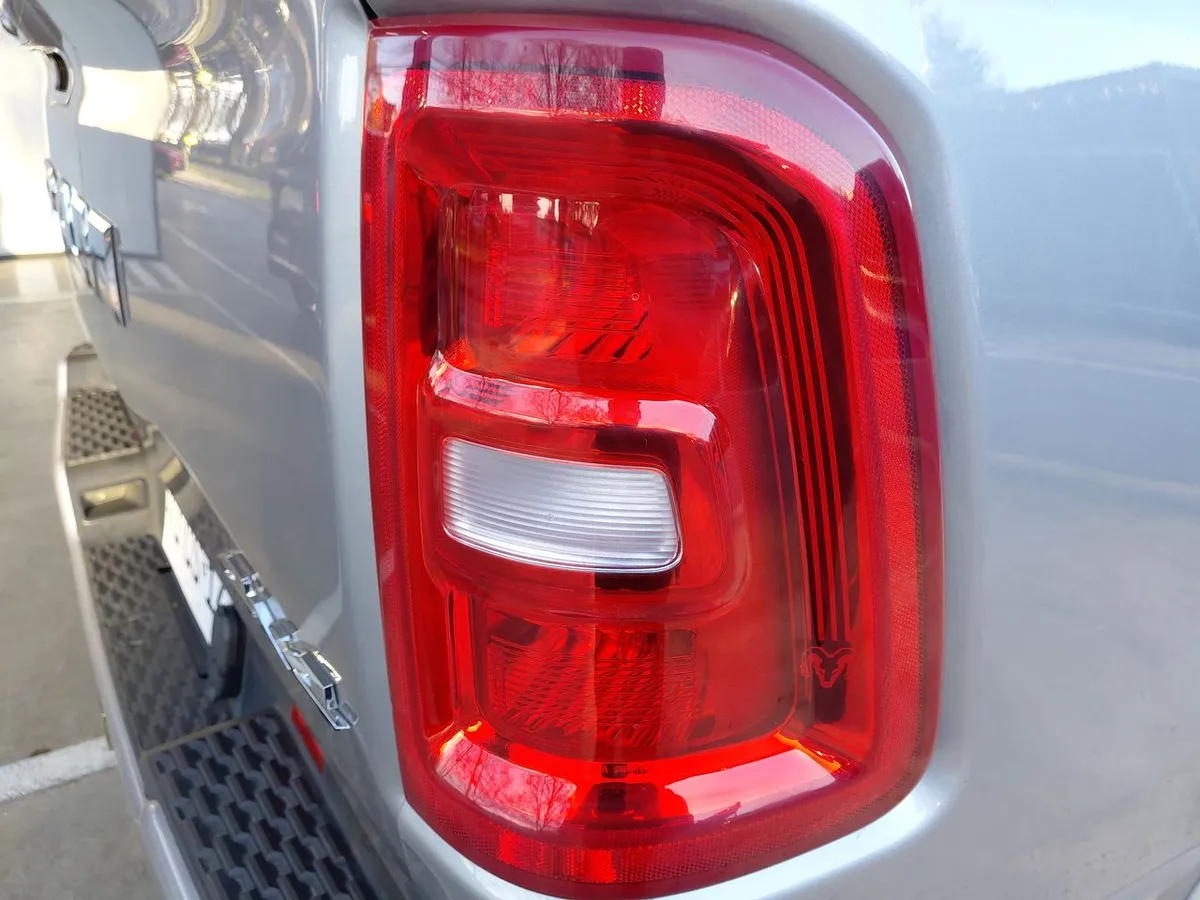 Ram 1500 3.0t Laramie 4x4 Crew Cab At 4p año 2025