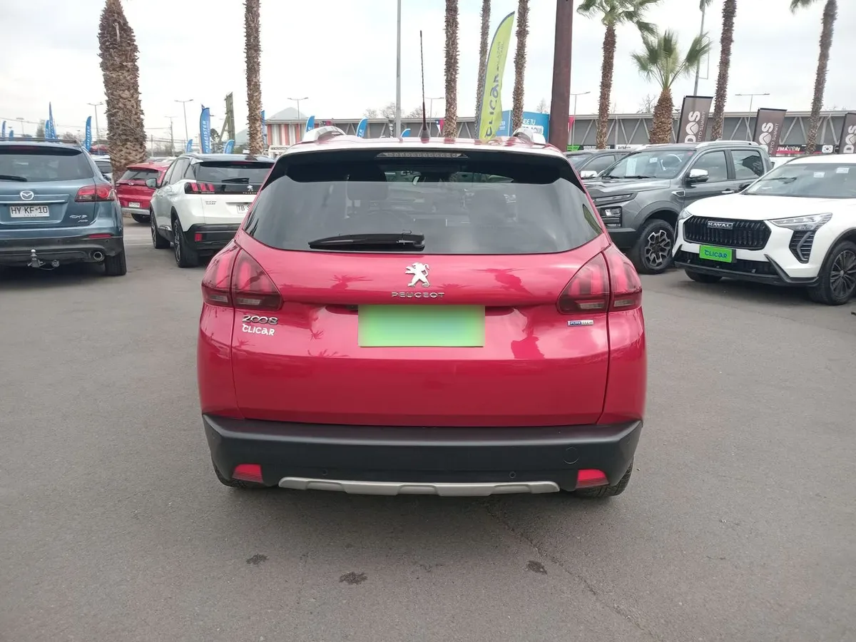 Peugeot 2008 1.2 Allure Pack Puretech 4x2 110hp Eat6 5p año 2018