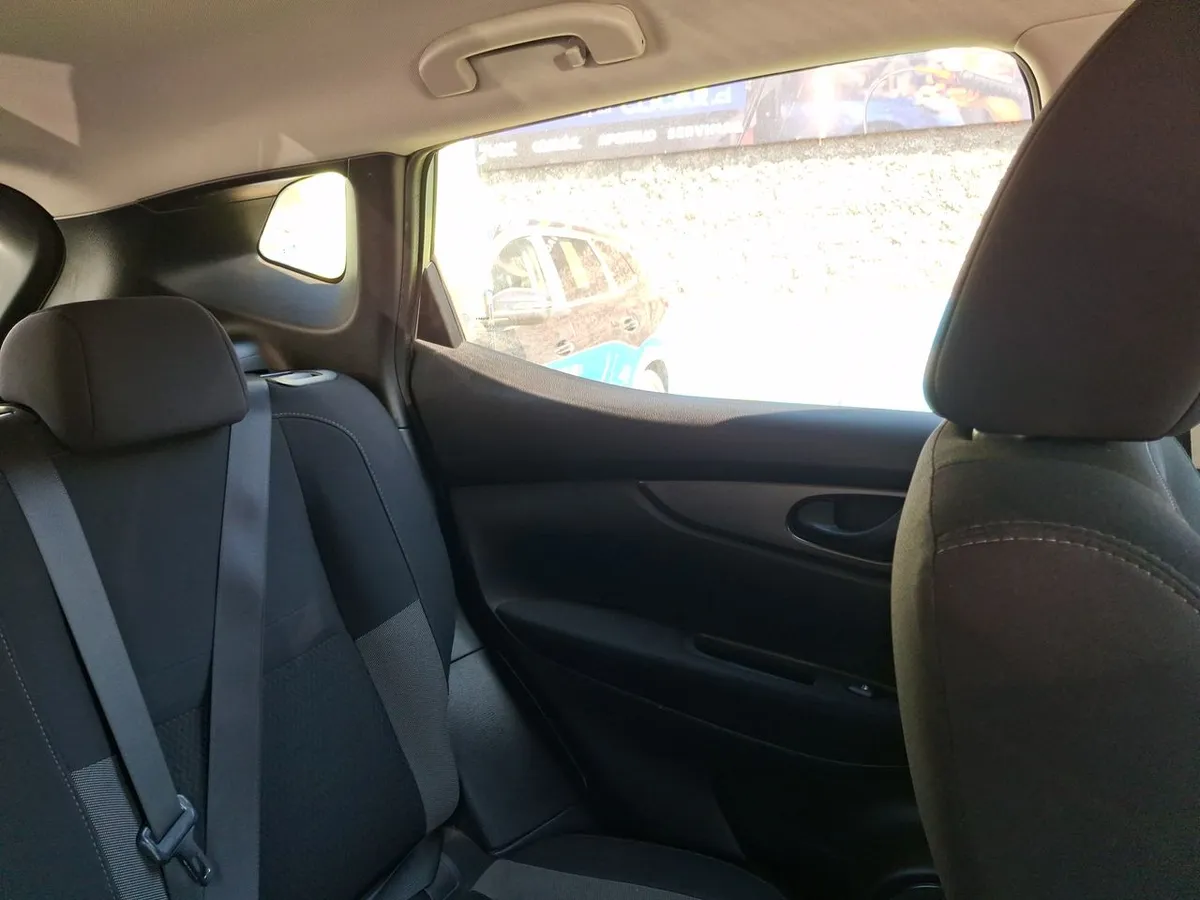 Nissan Qashqai 2.0 Sense Multimedia 4x2 Mt 5p año 2021