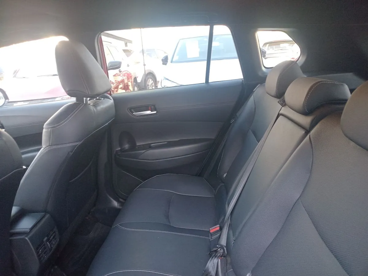 Toyota Corolla Cross 1.8 Seg Hybrid 4x2 Cvt At 5p año 2023
