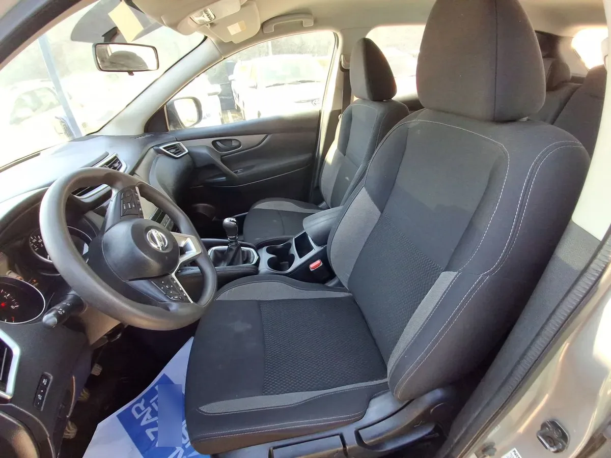 Nissan Qashqai 2.0 Sense Multimedia 4x2 Mt 5p año 2021