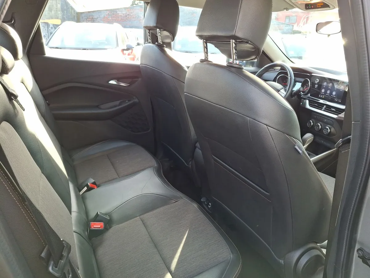 Chevrolet Montana 1.2t Ltz R 4x2 At 4p año 2024