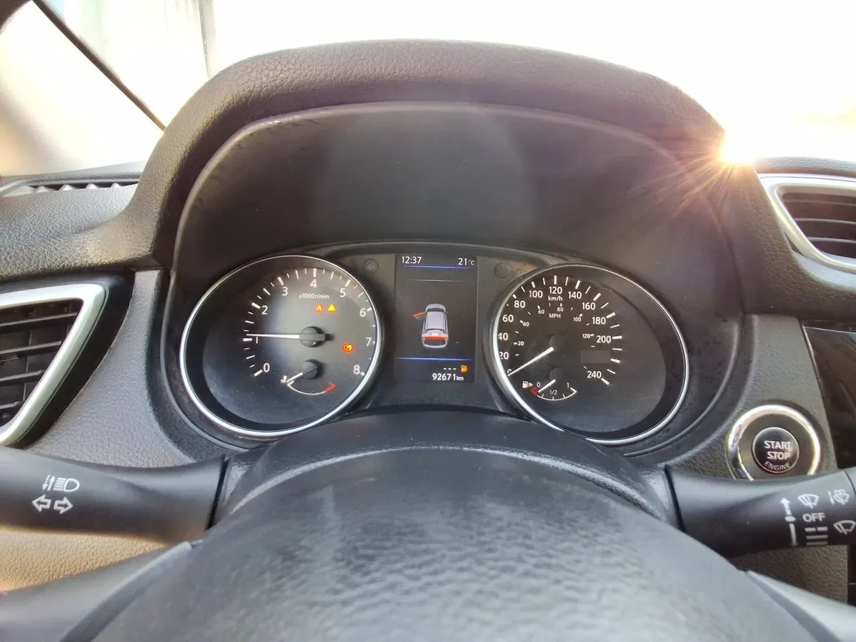 Nissan Qashqai 2.0 Sense Multimedia 4x2 Mt 5p año 2021