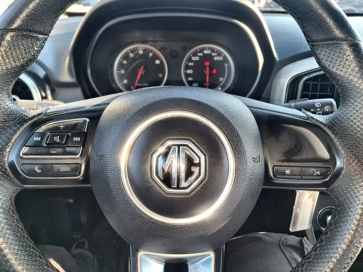 MG 3 1.5 Comfort 4x2 Hb Mt 5p año 2022