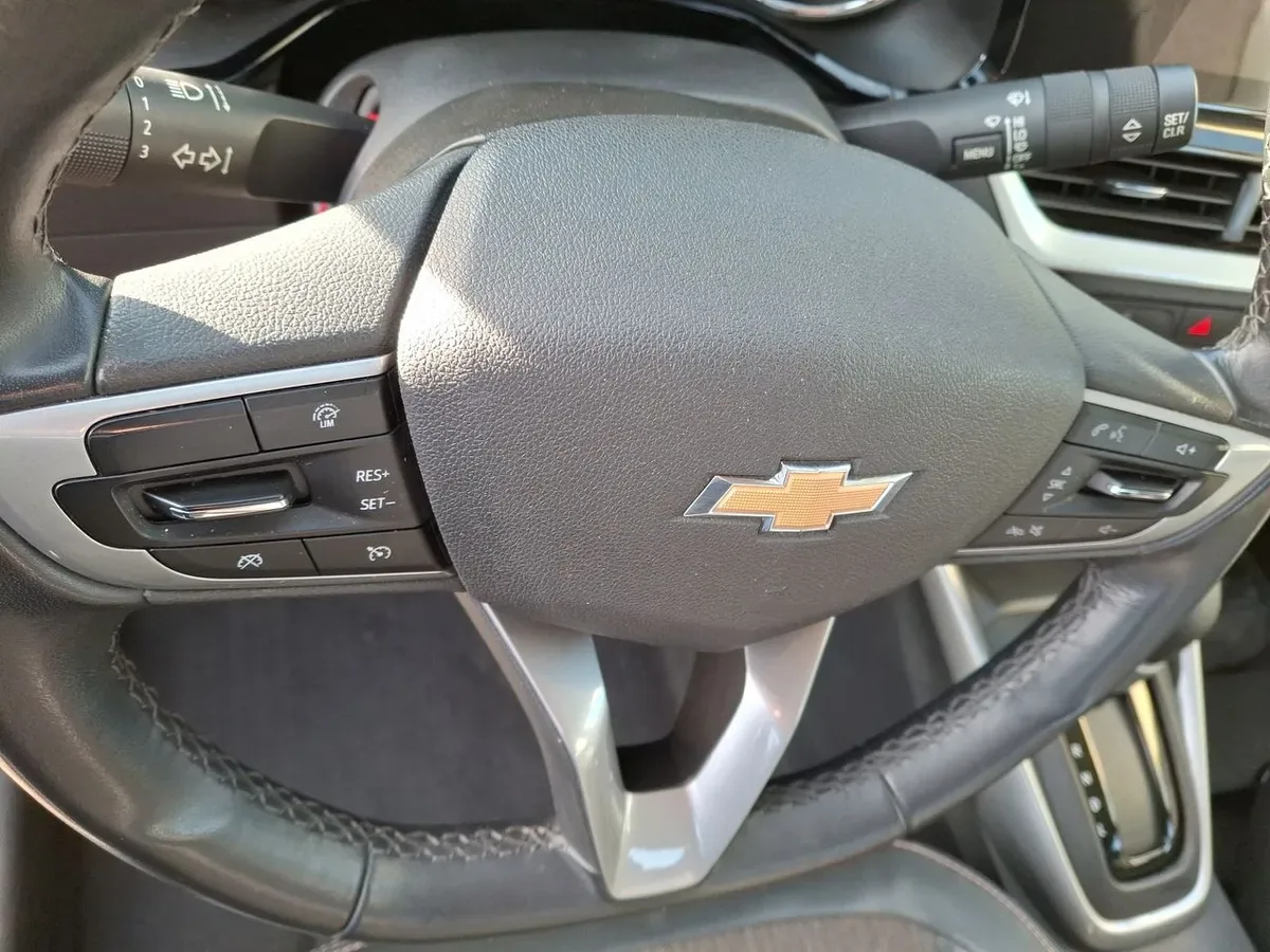 Chevrolet Montana 1.2t Ltz R 4x2 At 4p año 2024