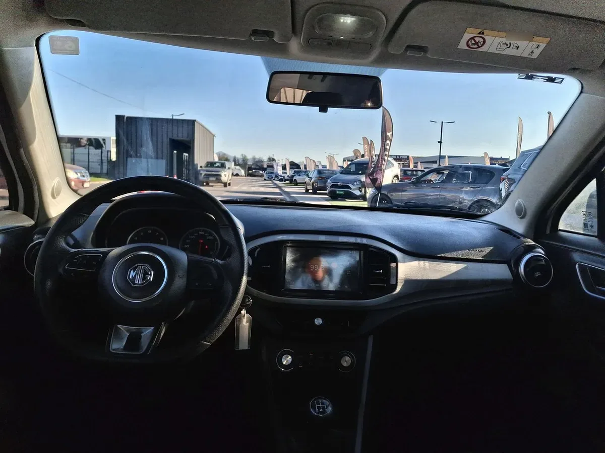MG 3 1.5 Comfort 4x2 Hb Mt 5p año 2022