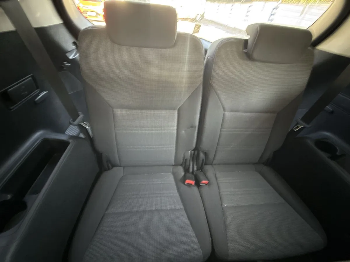 Kia Sorento 2.4 Ex 4x2 At 5p año 2017