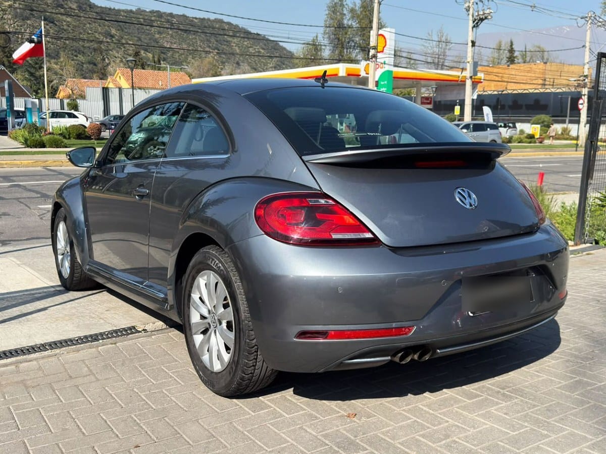 Volkswagen Beetle Coupe 1.4 Dsg año 2020