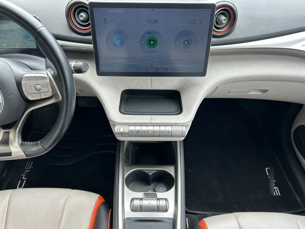 BYD Dolphin Gs año 2024