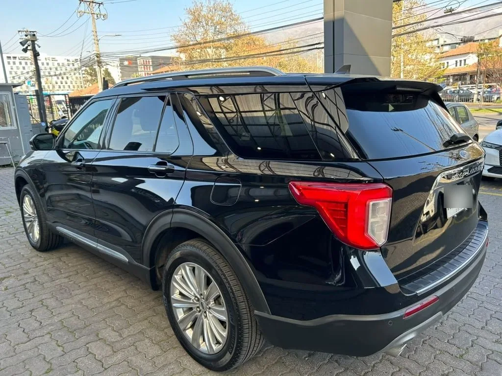 Ford Explorer Limited 4x4 2.3 Aut año 2022