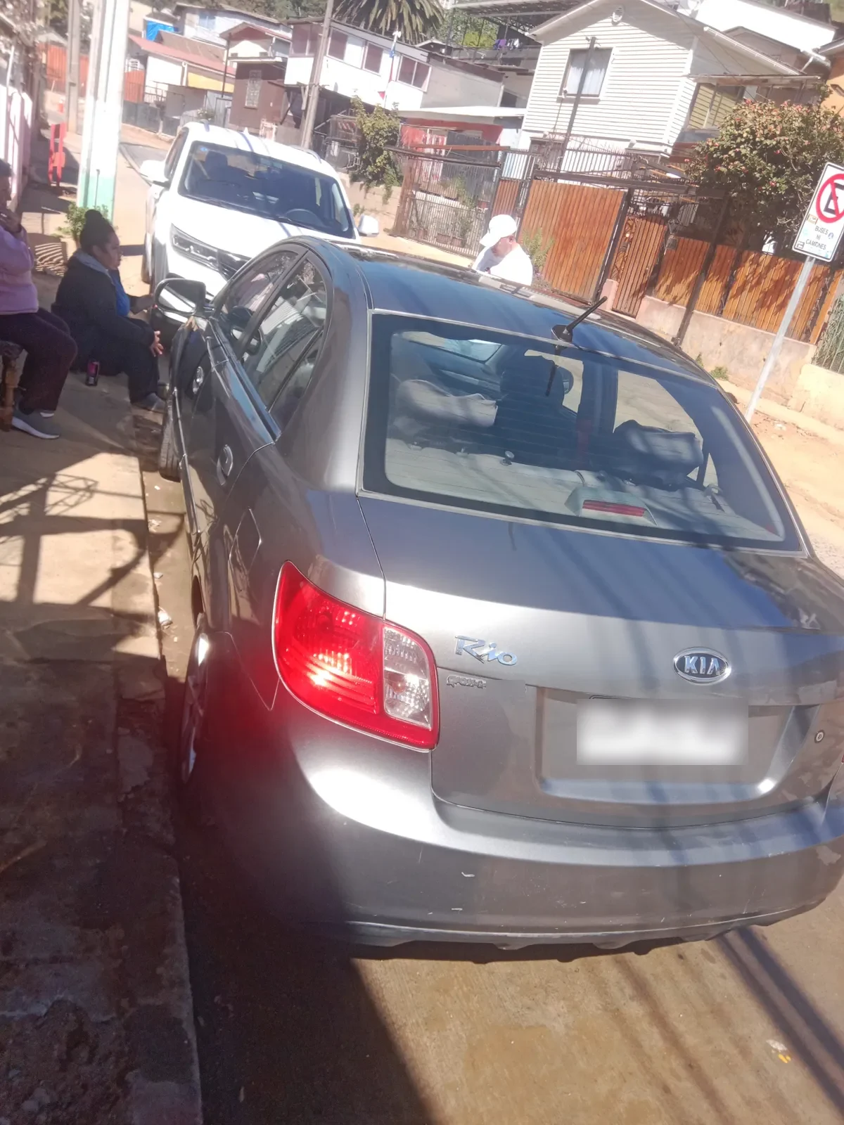 KIA MOTORS RIO Rio Jb Ex 5dr 1.4 Mec Dh 4x2 año 2010