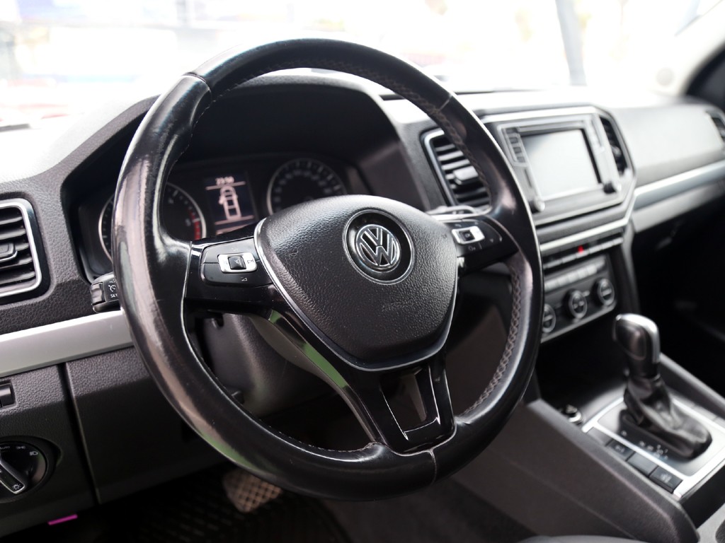 Volkswagen Amarok Highline 2.0 At 4x4 año 2023