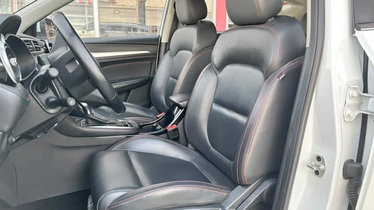 MG Zx 1.5 Cvt Dlx año 2022
