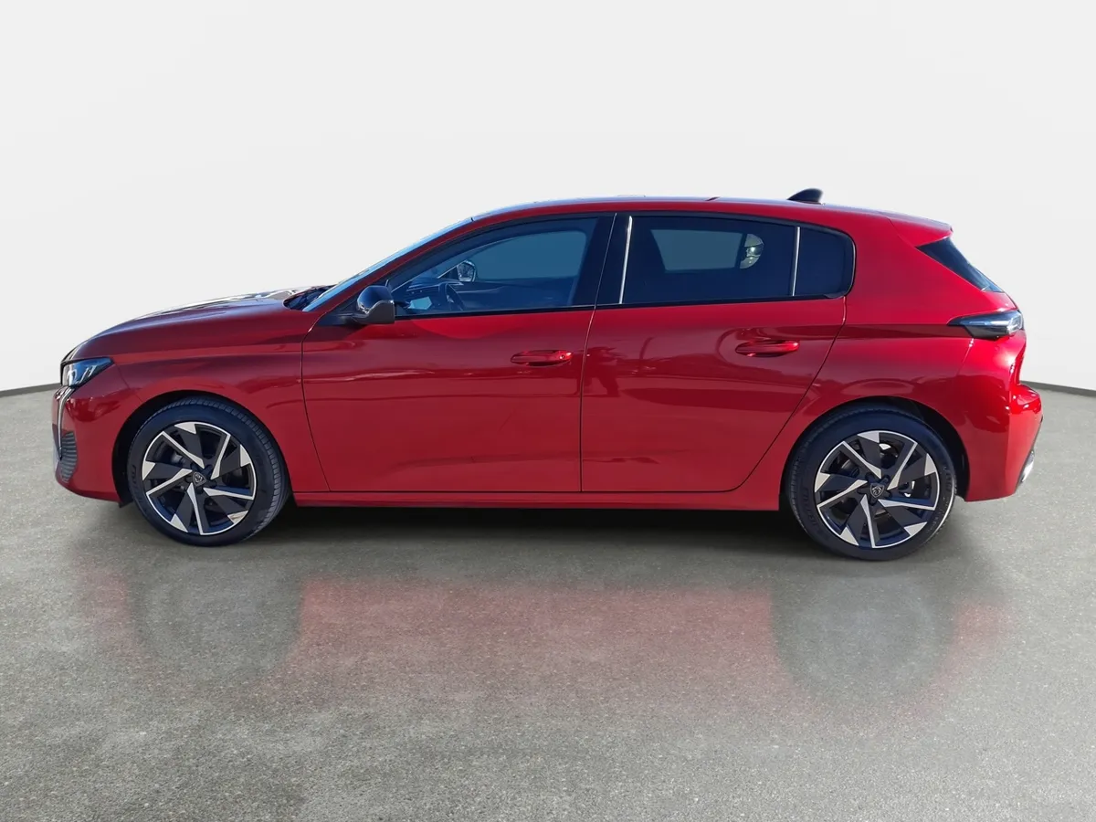 Peugeot 308 1.2 Allure Pack Puretech 130 4x2 Eat8 5p año 2026