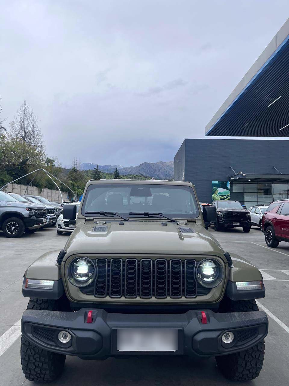 Jeep Gladiator 3.6 Rubicon 4x4 Dob. Cab. At 4p año 2026
