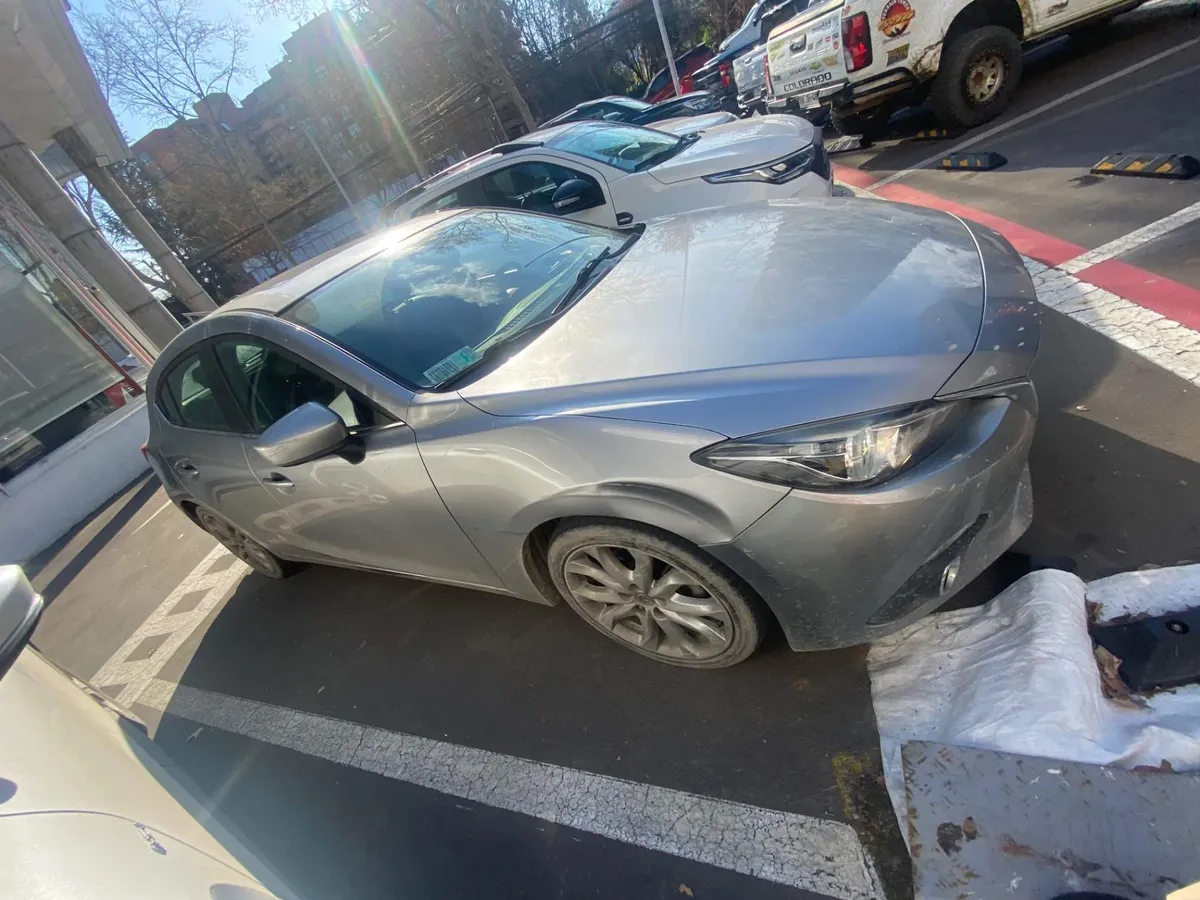 Mazda 3 2.0 Sport Gt 4x2 Sr 6at 5p año 2016