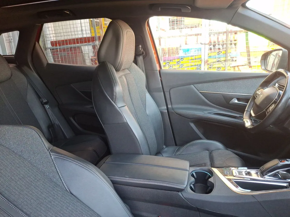 Peugeot 3008 1.5 Gt-Line Bluehdi Diesel 4x2 130 Eat8 5p año 2021