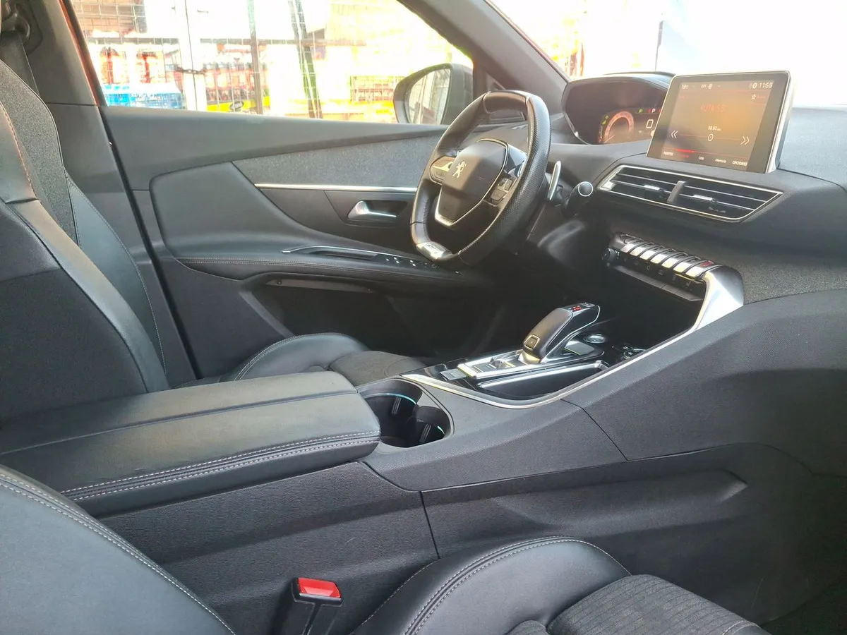 Peugeot 3008 1.5 Gt-Line Bluehdi Diesel 4x2 130 Eat8 5p año 2021