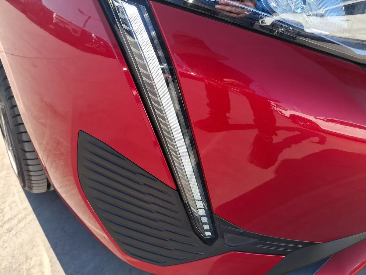 Peugeot 308 1.2 Allure Pack Puretech 130 4x2 Eat8 5p año 2026