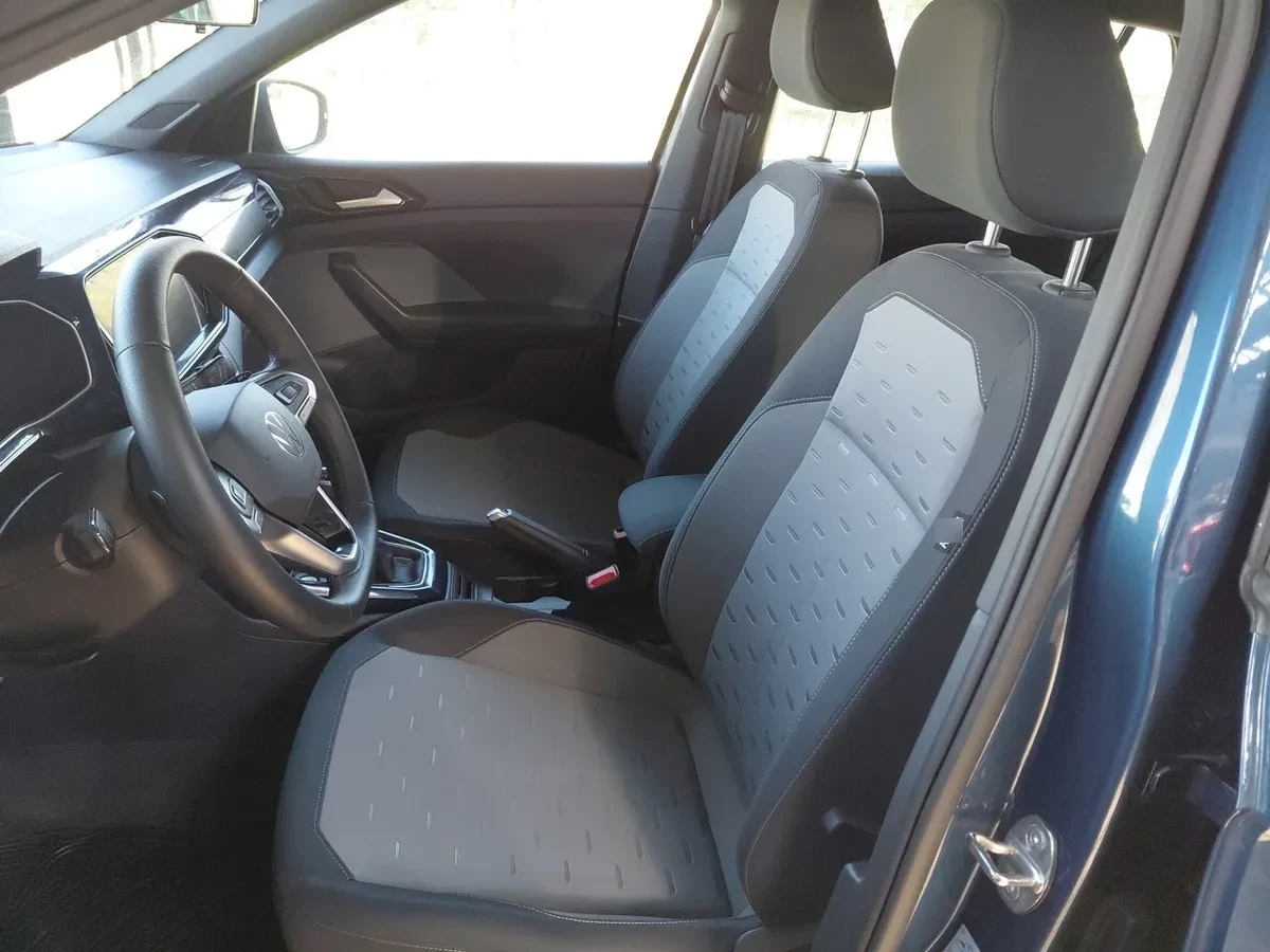 Volkswagen T-Cross 1.0 Tsi Comfortline 4x2 6at 5p año 2024