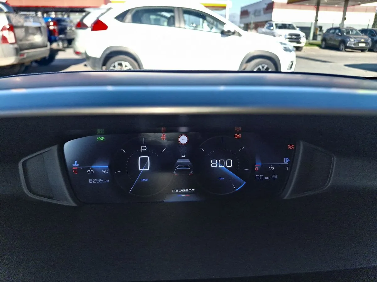 Peugeot 308 1.2 Allure Pack Puretech 130 4x2 Eat8 5p año 2026