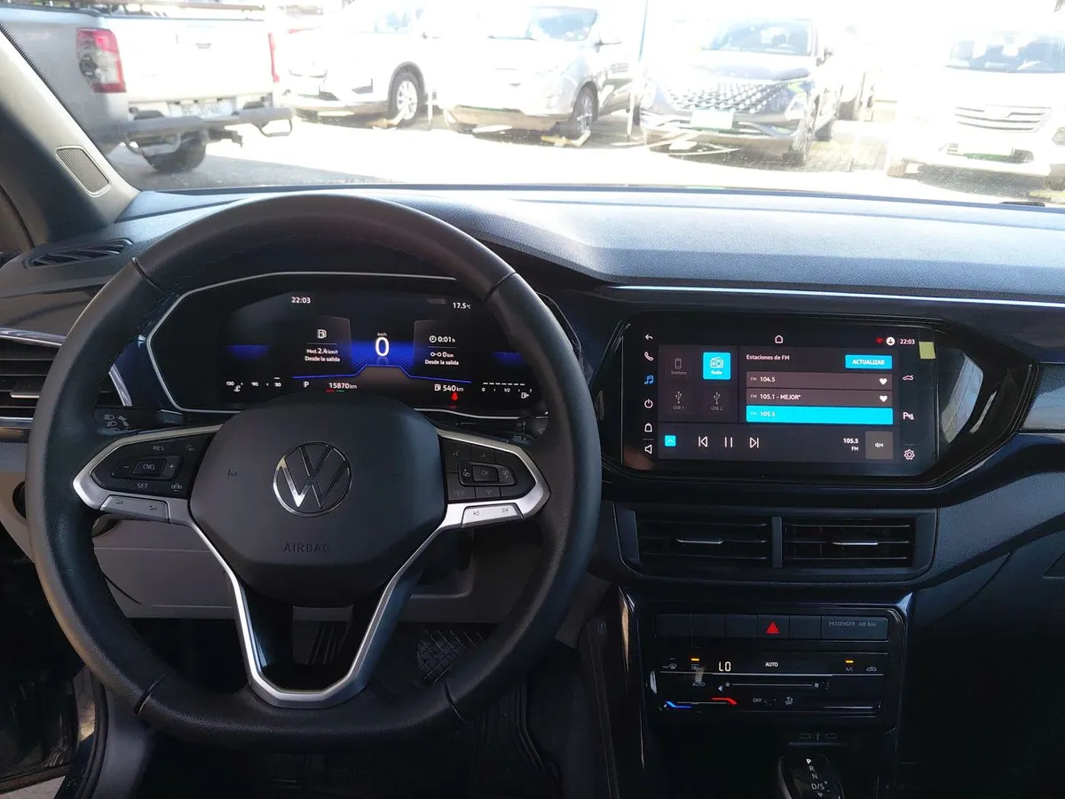 Volkswagen T-Cross 1.0 Tsi Comfortline 4x2 6at 5p año 2024