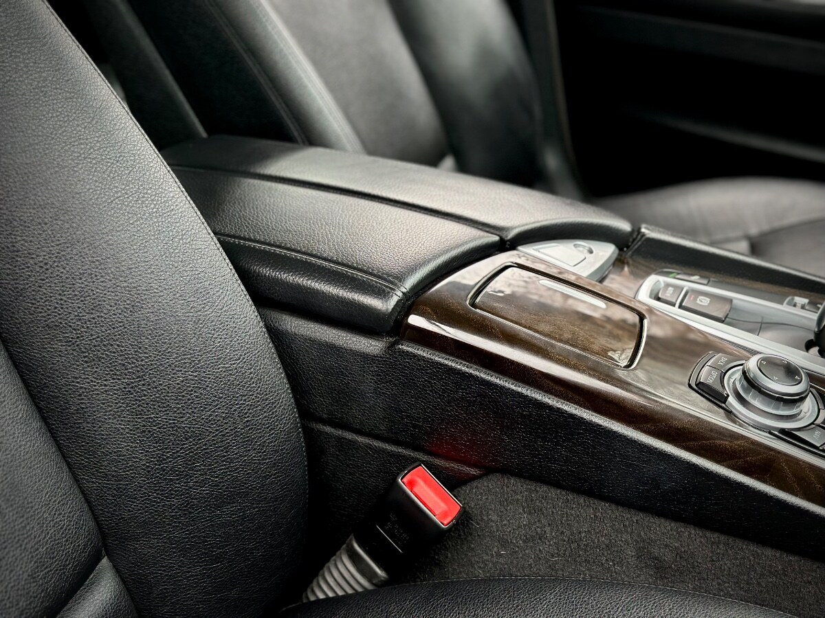 BMW 520i Executive año 2014