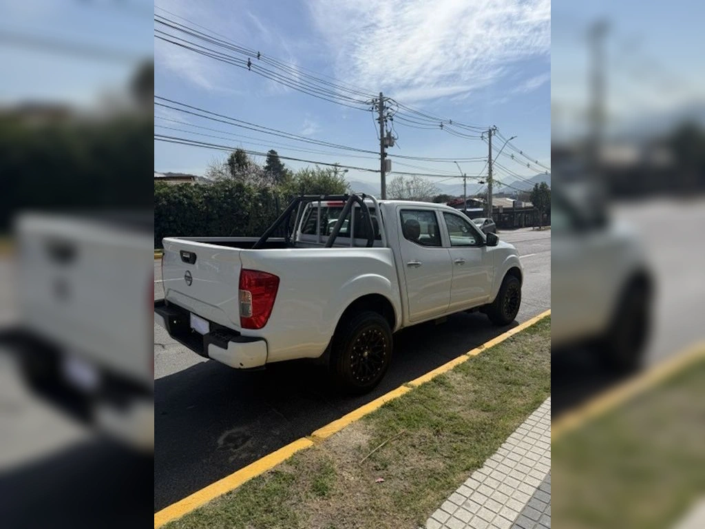 Nissan Navara D Cab 2.3 año 2023