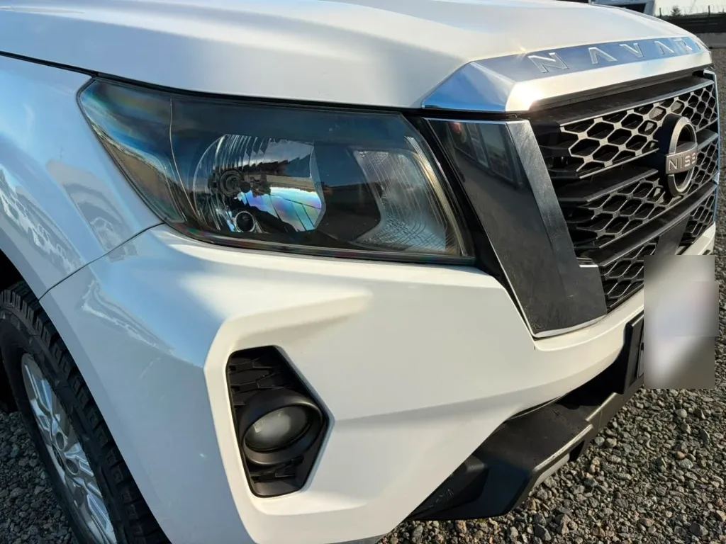 Nissan Navara D Cab Mt 4x4 2.3 Xe año 2023
