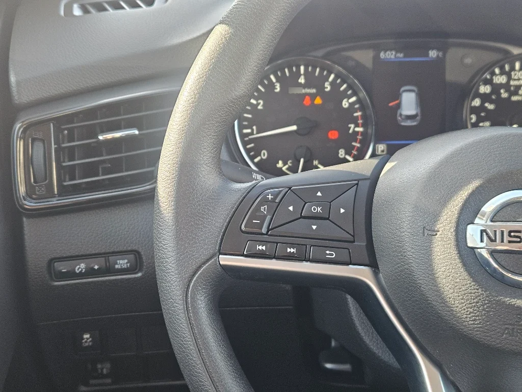 Nissan X-Trail Sense 2row 4x2 año 2022