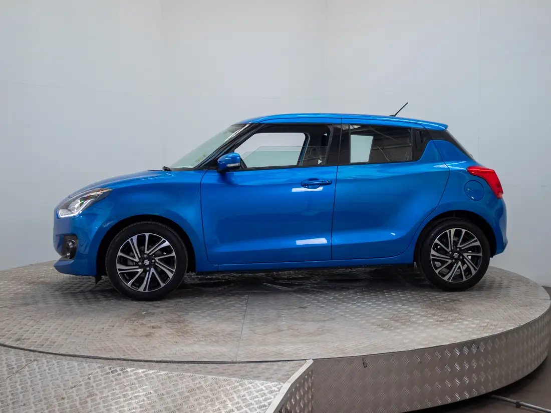 Suzuki Swift 1.2 Glx Plus Mt año 2024